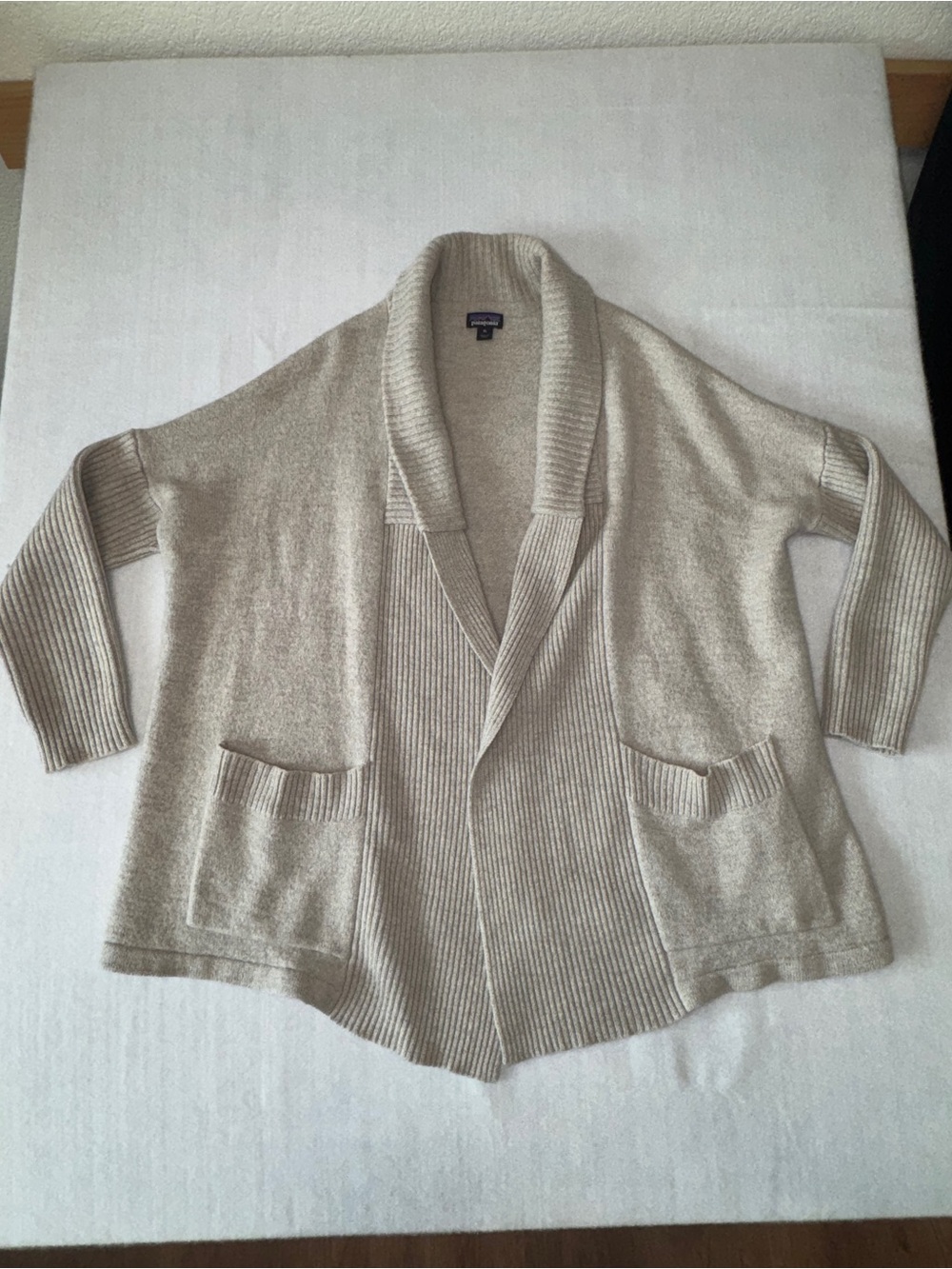 Patagonia Cream merino wool Shawl-Collar Open Cardigan